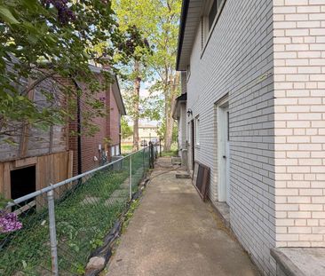 For Lease - 6 Brantley Crescent, Toronto, Ontario - Photo 1