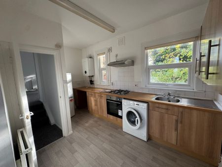 Devonshire Road, London, SE23 - Photo 5