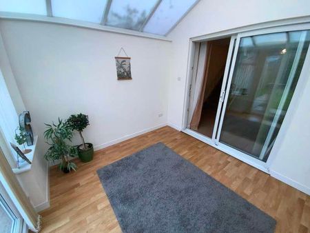 Astcote Court, Kirk Sandall, Doncaster, DN3 - Photo 5