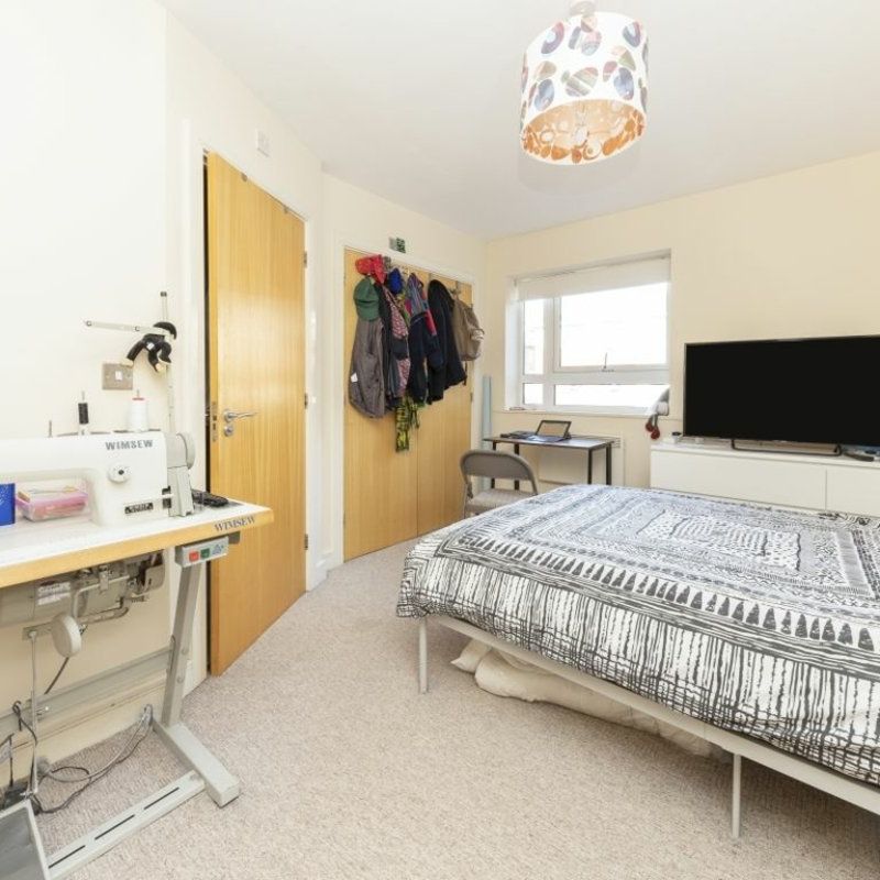 Highfield Close - Photo 1