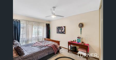 SHORT TERM TENANCY ONLY - Spacious 2 bedroom homette - Photo 3