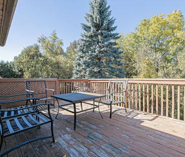 For Lease - 741 College Manor Drive Unit# Main, Newmarket, Ontario - Photo 2