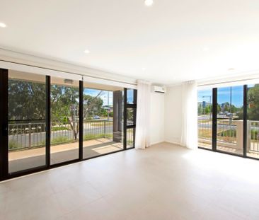 Location Is The Key For This Ground Floor 1 Bedroom Home - Photo 1