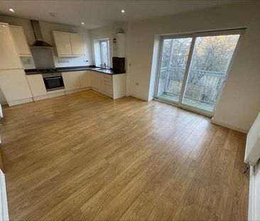 Central Luton - Bedford Heights - - Balcony - Bedroom, LU2 - Photo 5