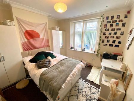 5 bedroom house share to rent - Photo 4