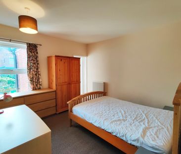 Gloucester Street, Norwich - Photo 2