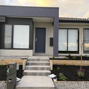 In Werribee Secondary School Zone - Photo 2