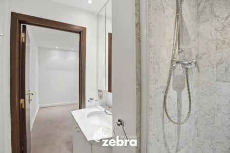 Stijlvolle, volledig gemeubelde karakterwoning in het centrum van Roeselare! - Foto 5