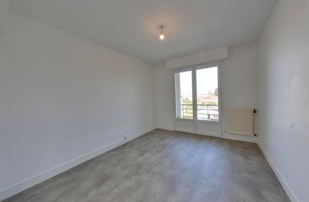 Allées de Morlaas - Appartement 3/4 pièces avec Vue PYRENEES, Balcons Cave et Garage privé, - Photo 5