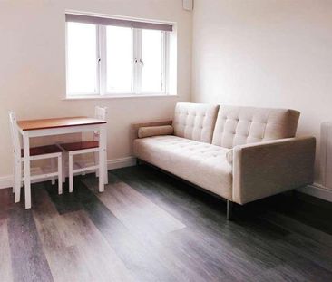 Wern Terrace, Port Tennant, Swansea, SA1 - Photo 6