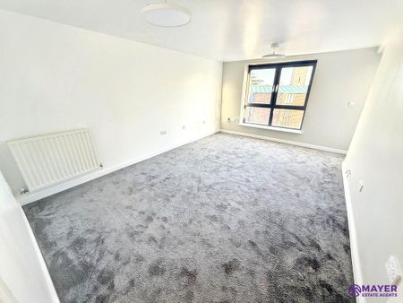2 bedroom apartment to rent - Photo 4