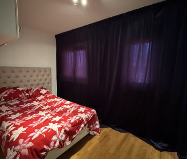 Essinge Högväg, Stockholm - Photo 1