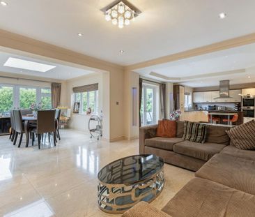 4 bedroom detached house to rent - Photo 5