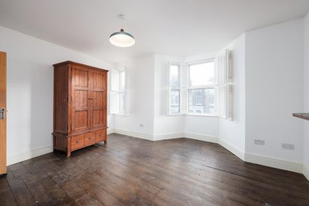 5 bedroom terraced house to rent - Photo 3