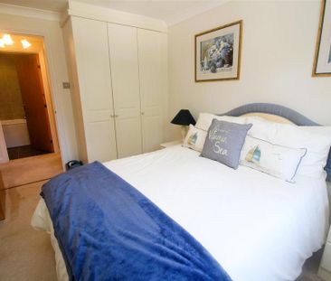 3 bedroom apartment to rent - Photo 5