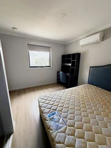 Room 9 (10A Carlson) - Photo 2