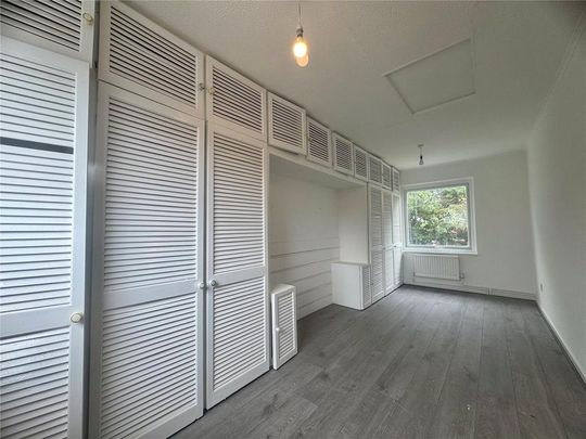 4 bedroom terraced house to rent - Photo 1