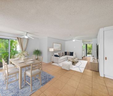 Peaceful, Light & Airy 2 Bedroom Unit in Well Maintained 'Estoril' ... - Photo 2