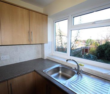 3 bedroom terraced house to rent - Photo 6