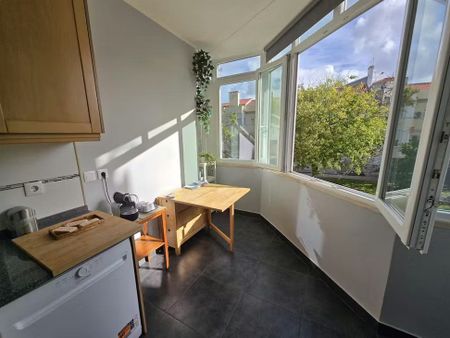 Rua Pais de Ramos, Amadora, Lisbon 2720-222 - Photo 4