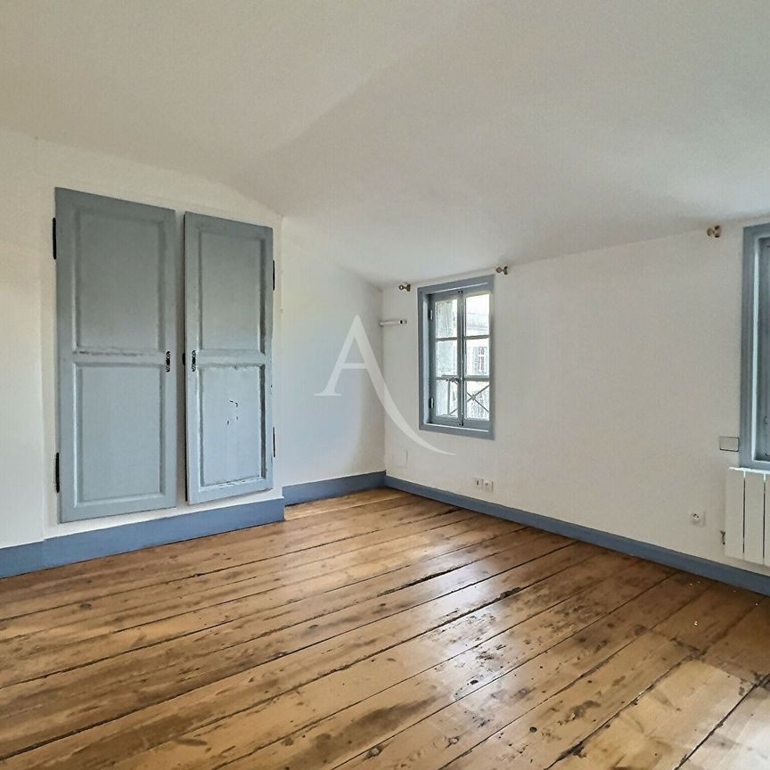 Location Appartement 3 pièces 83m² - Photo 1