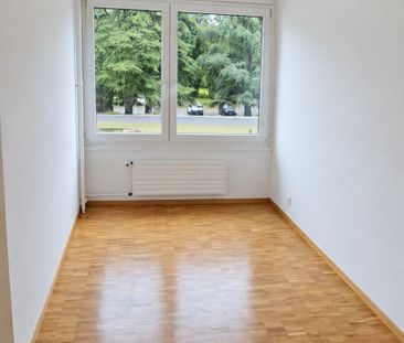 BEAUTIFUL 4-ROOM APARTMENT IN MEYRIN - Photo 5
