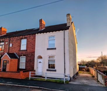 2 bedroom terraced house to rent - Photo 2
