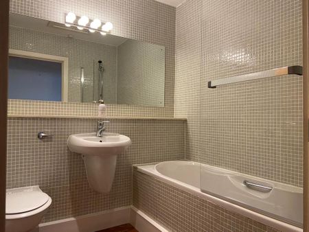 Studio to rent - Photo 5