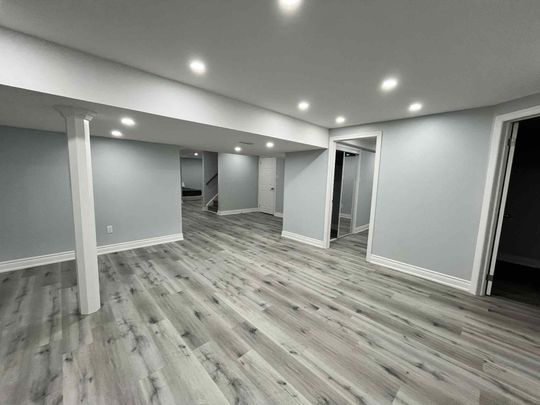 For Lease - 31 Chalone Crescent, Vaughan, Ontario - Photo 1