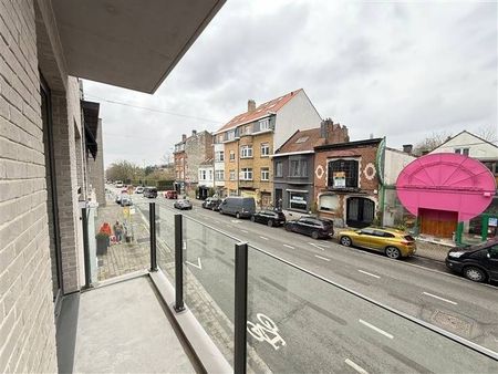 Appartement te huur - Foto 4