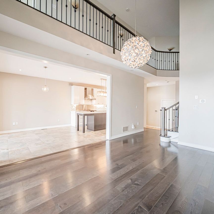 For Lease - 1132 Woodington Lane, Oakville, Ontario - Photo 1