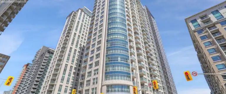 202 - 195 BESSERER STREET | 202 - 195 BESSERER STREET, Ottawa - Photo 1
