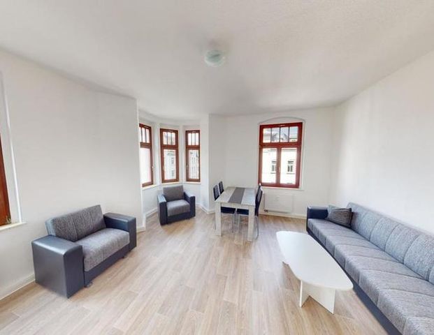 Großzügige 3-Raum-Wohnung mit Möblierung - Foto 1