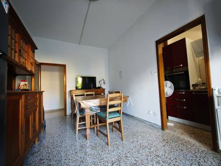STANZA MATRIMONIALE AD USO SINGOLO ZONA STAZIONE AV - Photo 2