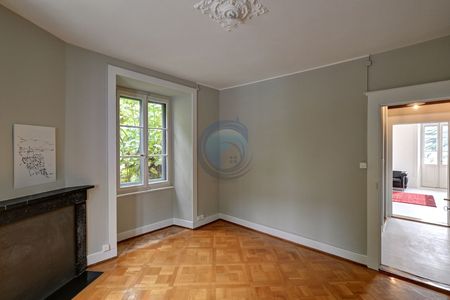 MAGNIFIQUE APPARTEMENT DE 7,5 PIÈCES AVEC VUE SUR LE LAC - Photo 4