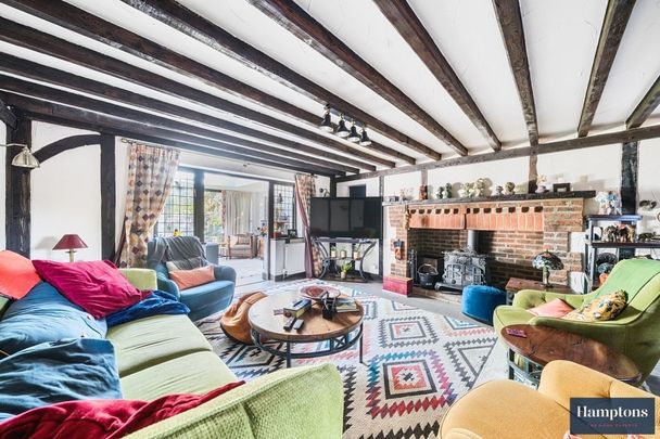 4 bedroom detached house to rent - Photo 1