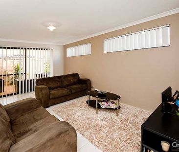 Charming 3-Bedroom&comma; 2-Bathroom Home in Mandurah Central - Photo 4