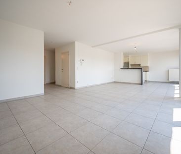 KRUISHOUTEM - Ultra ruim (3 SLPK) en energiezuinig app. met zuidger... - Photo 6