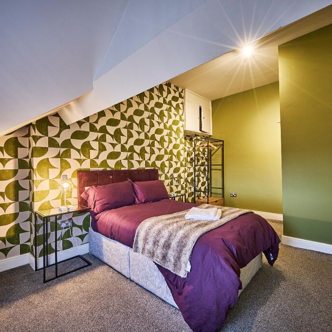 22 The Square, 22 Crawford Square, Derry, BT48 7HT - Photo 1