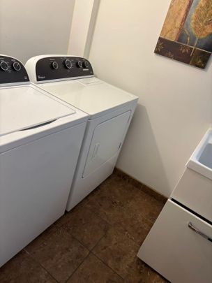 For Lease - 35 Moonlight Lane, Richmond Hill, Ontario - Photo 1