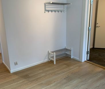 Hedvigsdalsvägen, Sollentuna - Photo 2