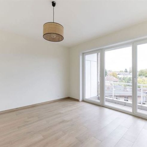 Appartement te huur - Photo 1