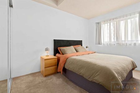 Modern Unit Close to Everything! A must see!! - Photo 3