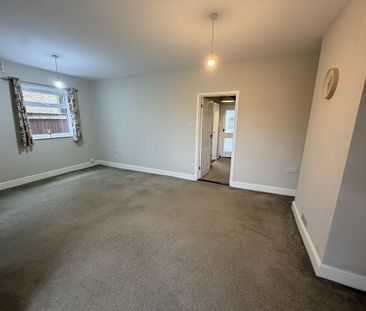 Lowestoft Road, Carlton Colville, Lowestoft - Photo 4