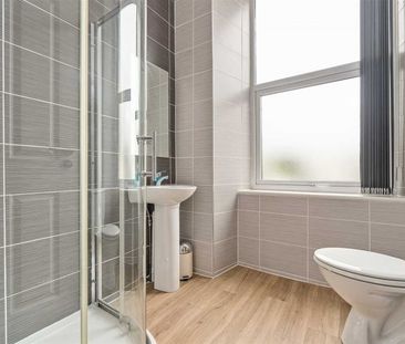 The Park House, 1 Ford Park Road, Plymouth - Photo 2