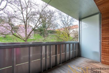 Exklusive Dachgeschoßwohnung mit Einbauküche und zwei Loggien nahe Linzer Promenade zu vermieten! - Photo 4