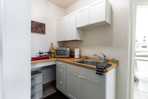 For Lease - 210 Wilson Street Unit# A, Hamilton, Ontario - Photo 1