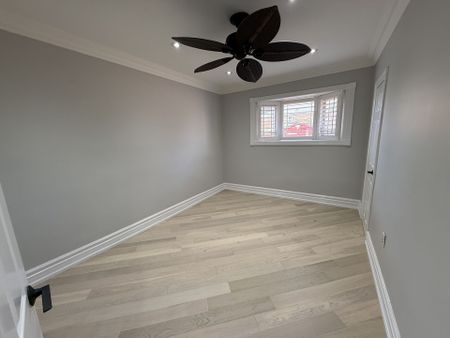 For Lease - 2 Mackinac Crescent, Toronto, Ontario - Photo 5
