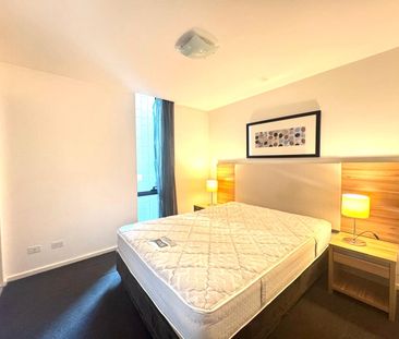 1506/241 City Road - Photo 3