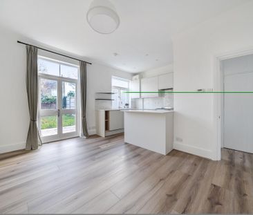 3 bedroom terraced house to rent - Photo 6